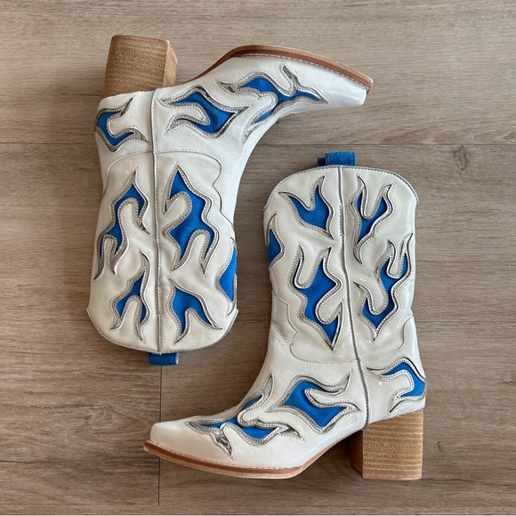 Jeffrey Campbell White and Blue Heeled Boots - Picture 8 of 11